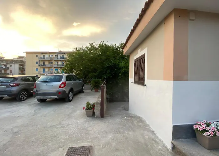 Gravina House