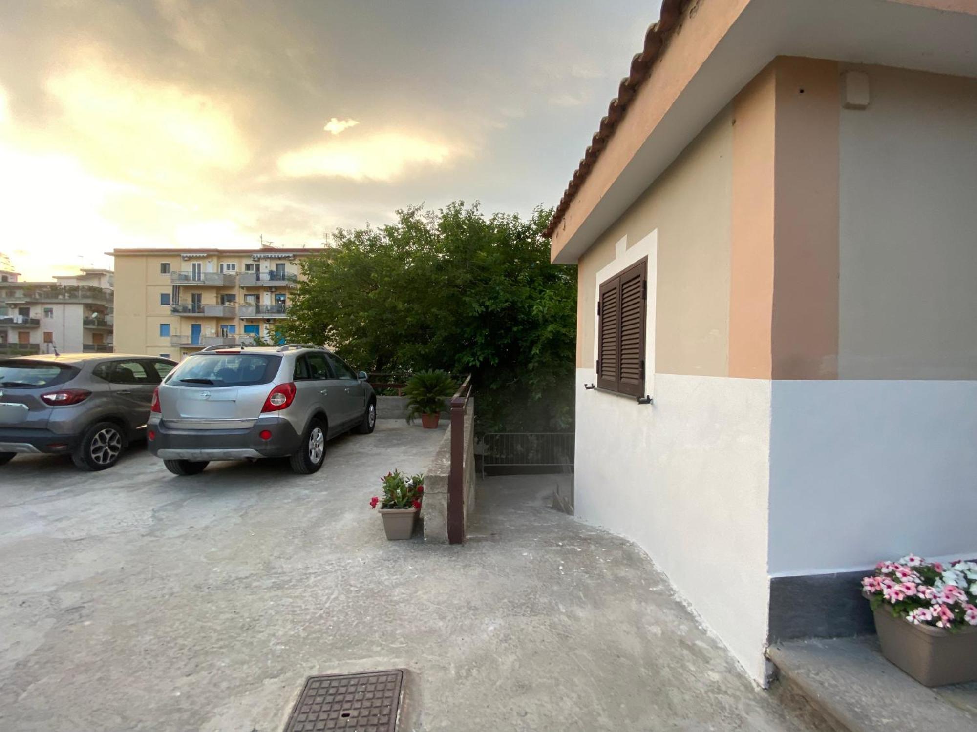 Gravina House